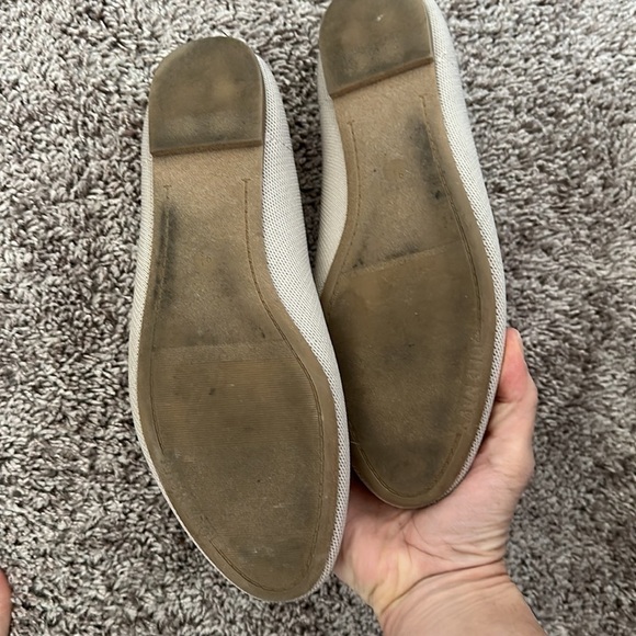 Great condition beige knit ballet, flat size 9 1/2 Old Navy - Picture 2 of 3